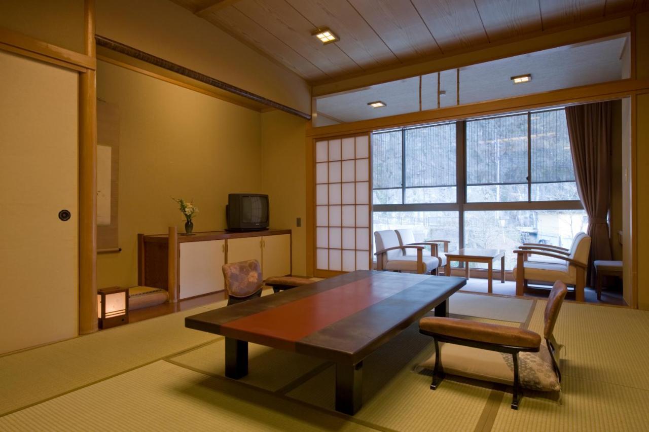 Nishiyama Onsen Keiunkan Hotel Hayakawa Exterior foto